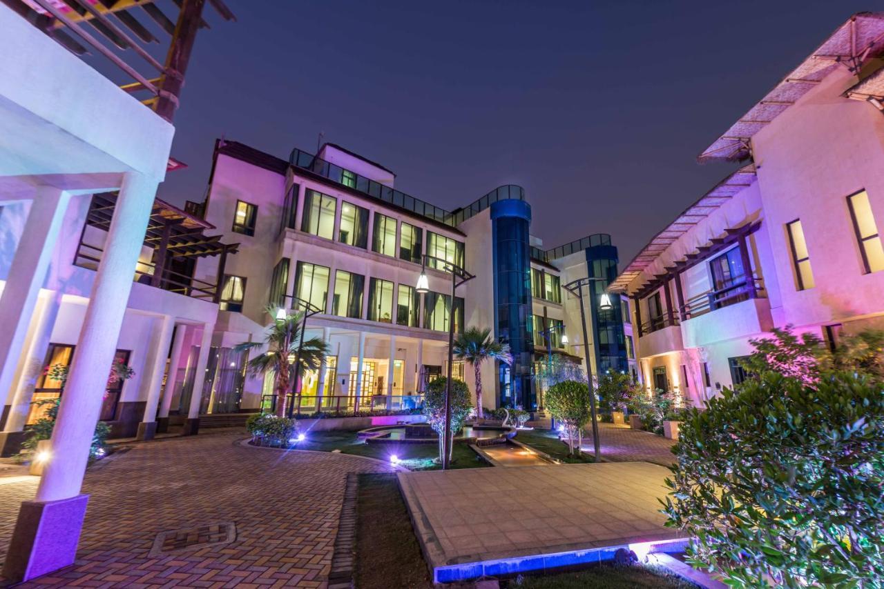 Braira Al Azizya Hotel & Resort Khobar Buitenkant foto